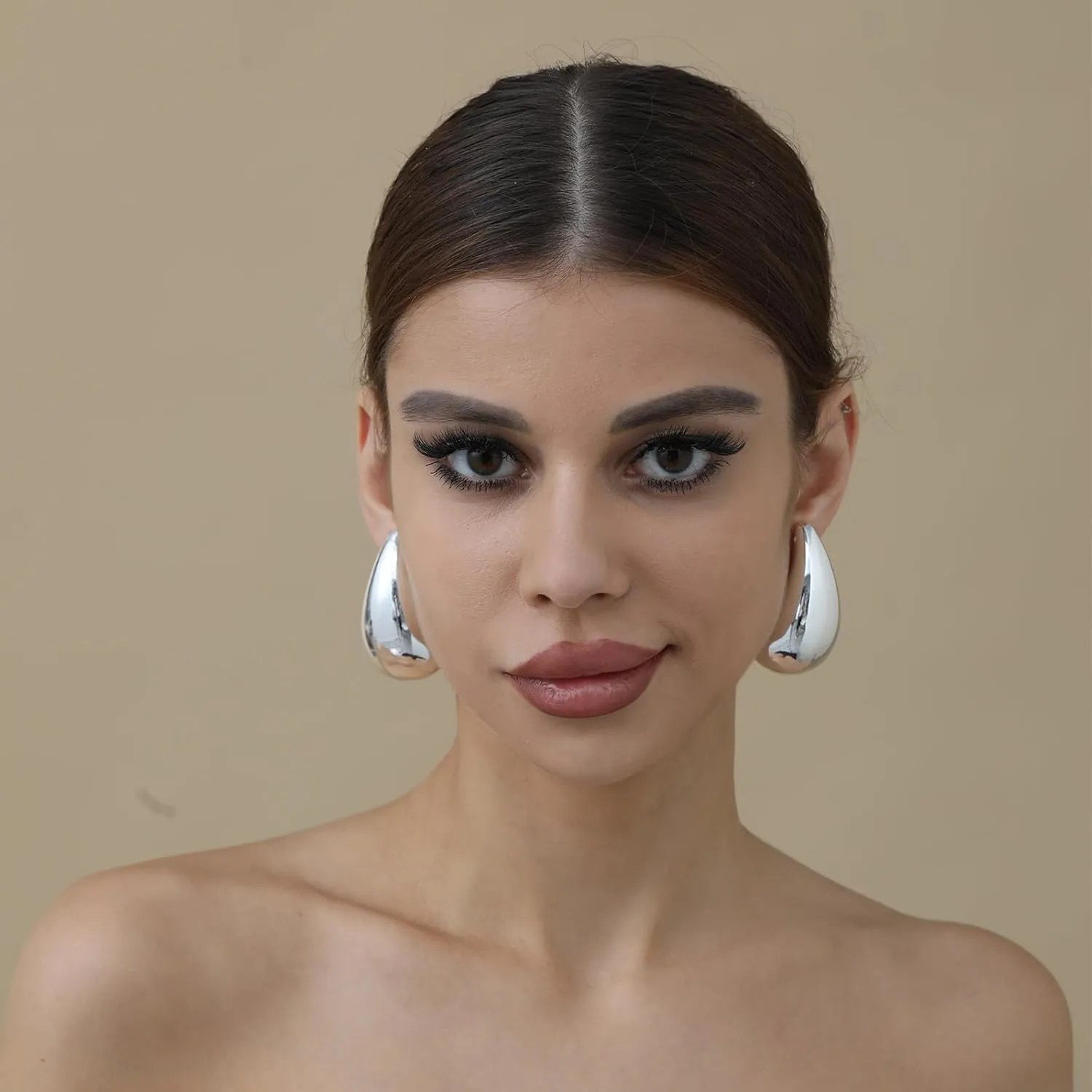 Apsvo Chunky Gold Hoop Earrings for Women, Dupes Earrings Lightweight Waterdrop Hollow Open Hoops, Hypoallergenic Gold Plated Earrings Fashion Jewelry