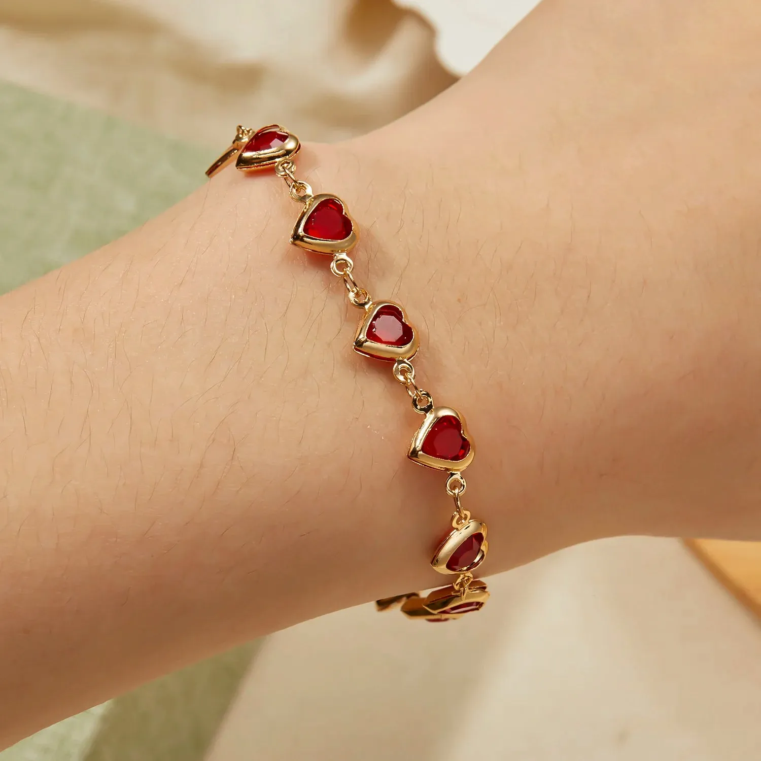 Elegant Colorful Love Heart Link Chain Bracelets For Women Girls New Fashion Butterfly Star Beaded Pendant Bracelet Wristbands