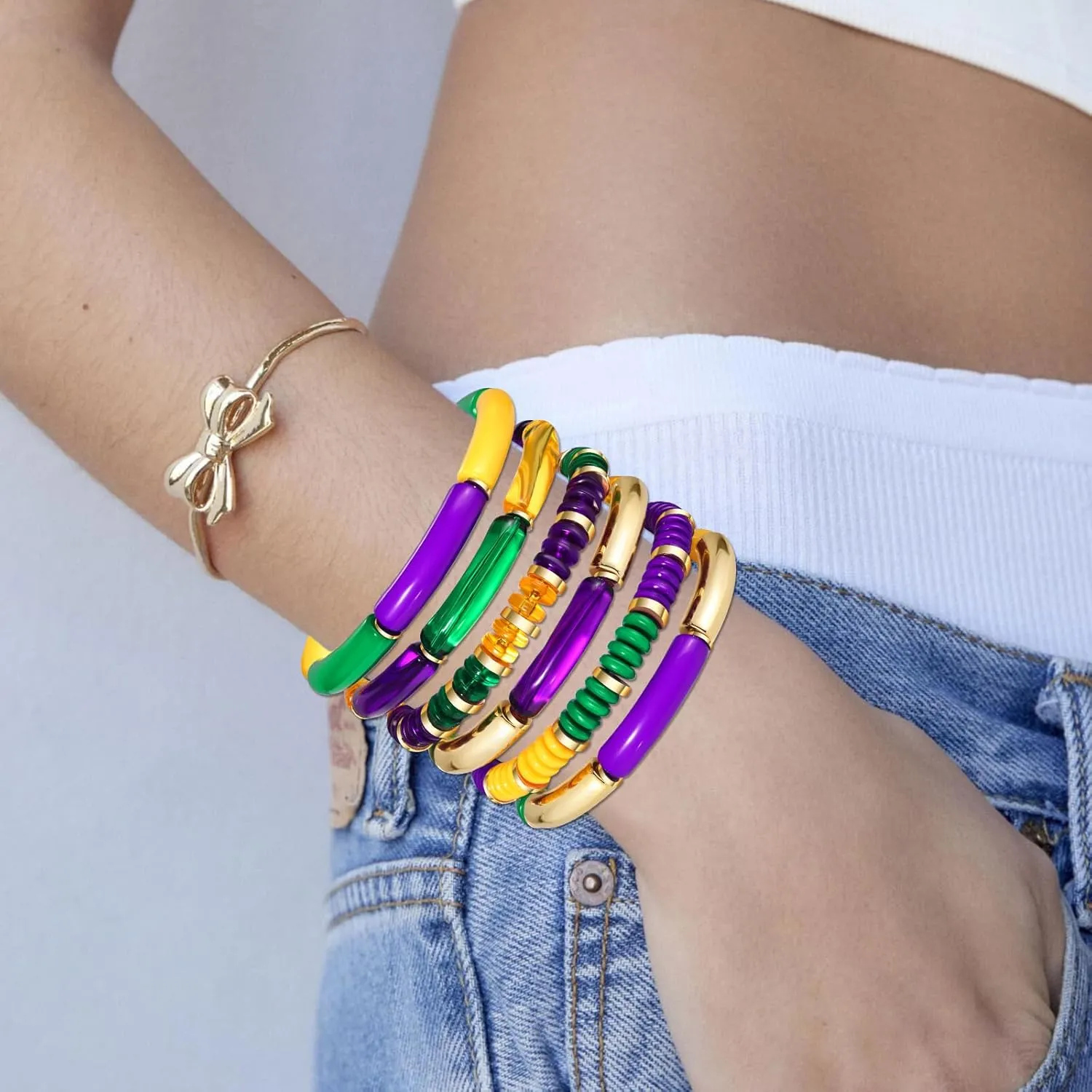 FAERLIIRY Mardi Gras Beaded Bracelets for Women Heishi Stretch Bracelets Mask Fleur De Lis Charm Bracelets Carnival Holiday Preppy Bracelets Jewelry