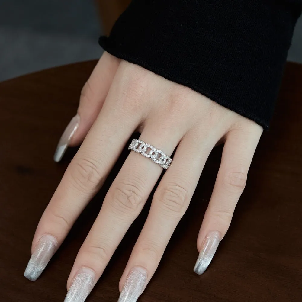 Timeless design ring