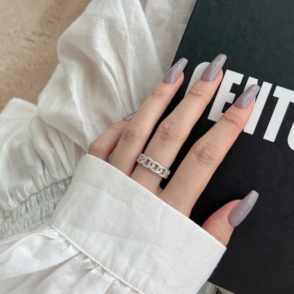 Timeless design ring
